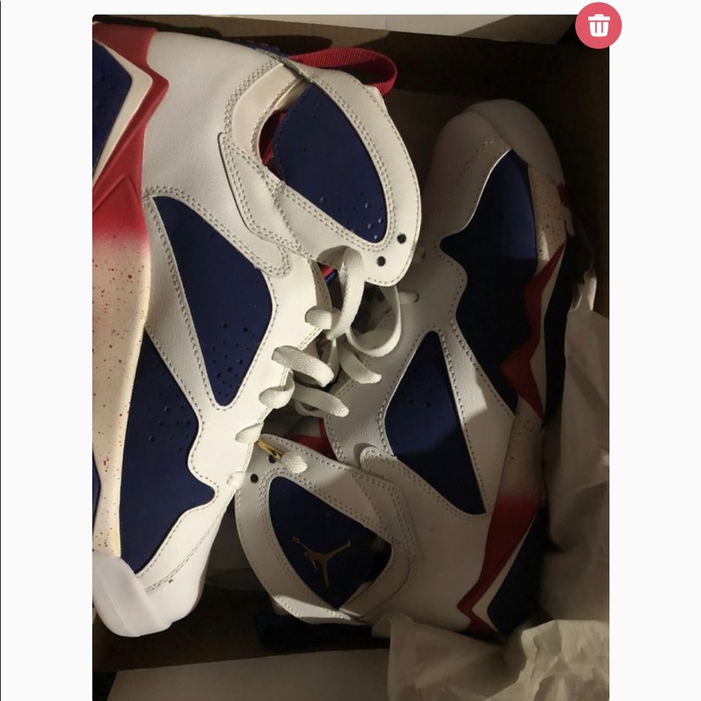 Olympic Jordan's (mixing socks never wore)